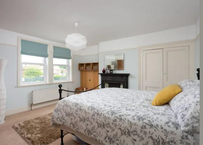 Ferienhaus Entire Three Bed House In Wigginton, York